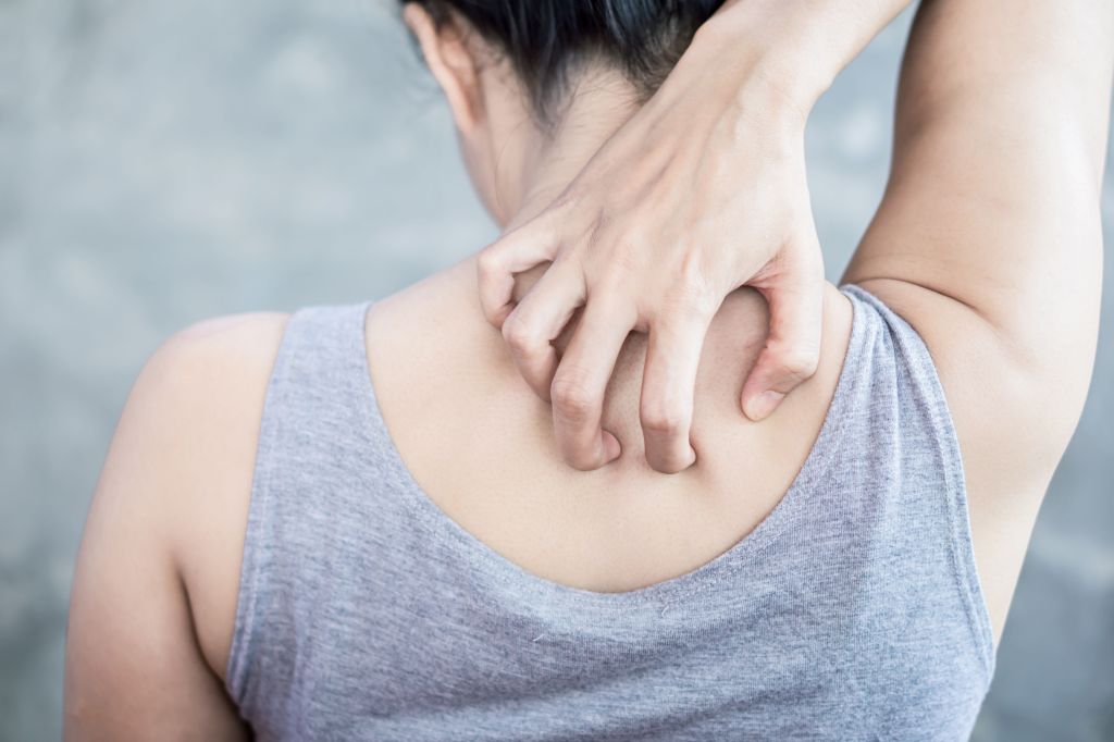 Scratching itching skin caused by fibromyalgia - The Whole Spoon Drawer Chronic Illness & Disability Blog