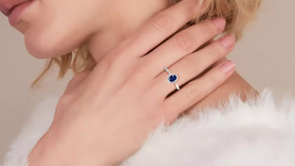 a blue sapphire ring
