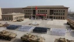 中国军人2017年8月1日在吉布提(Djibouti)举行新基地启用仪式(中国军方图片)