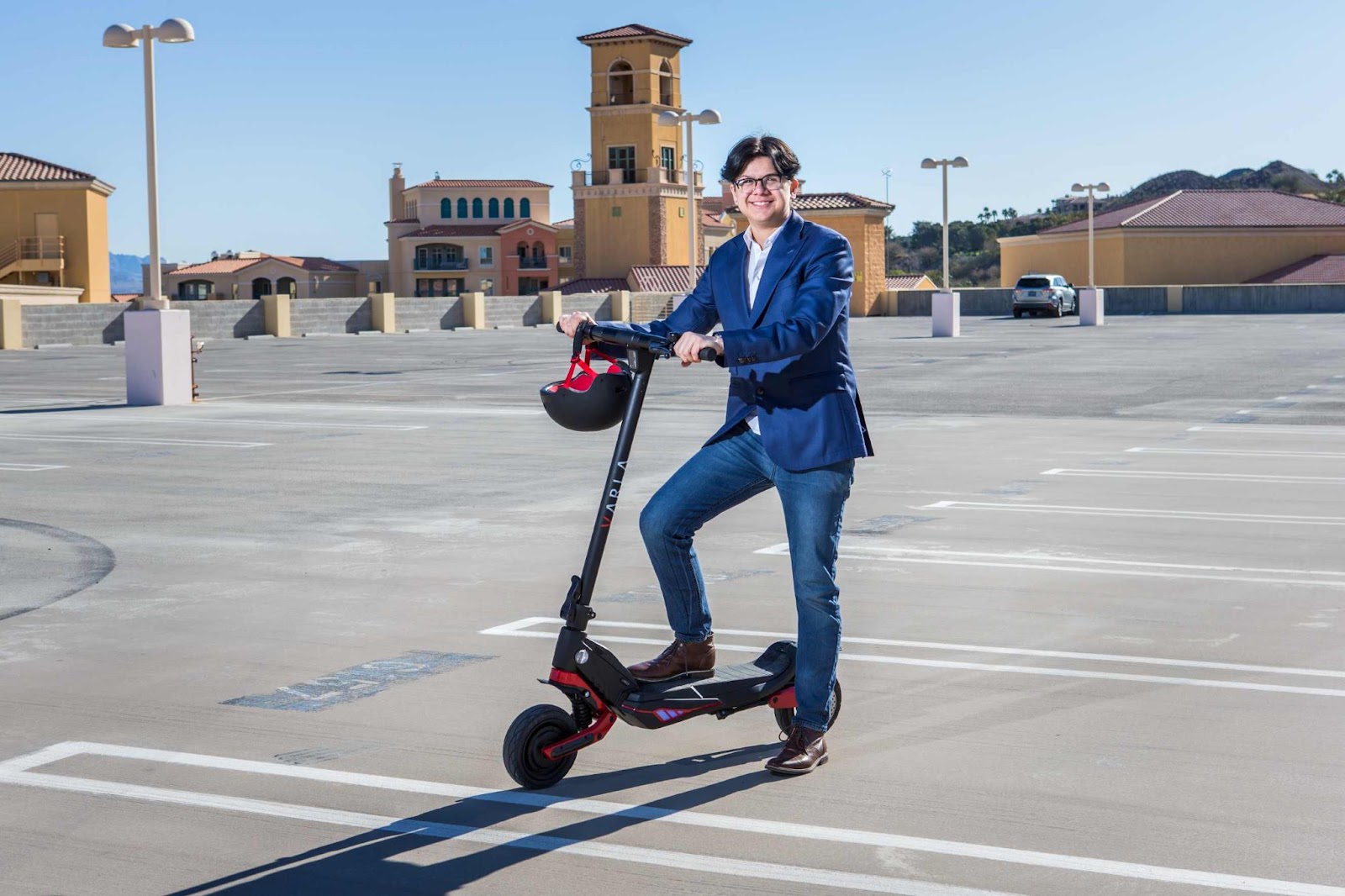 Varla commuter scooter