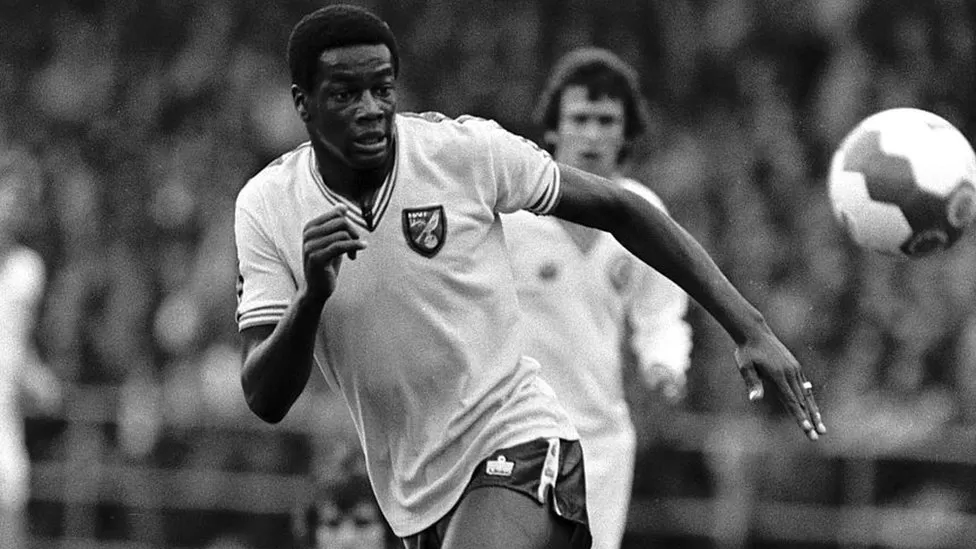 Fashanu playing for Norwich