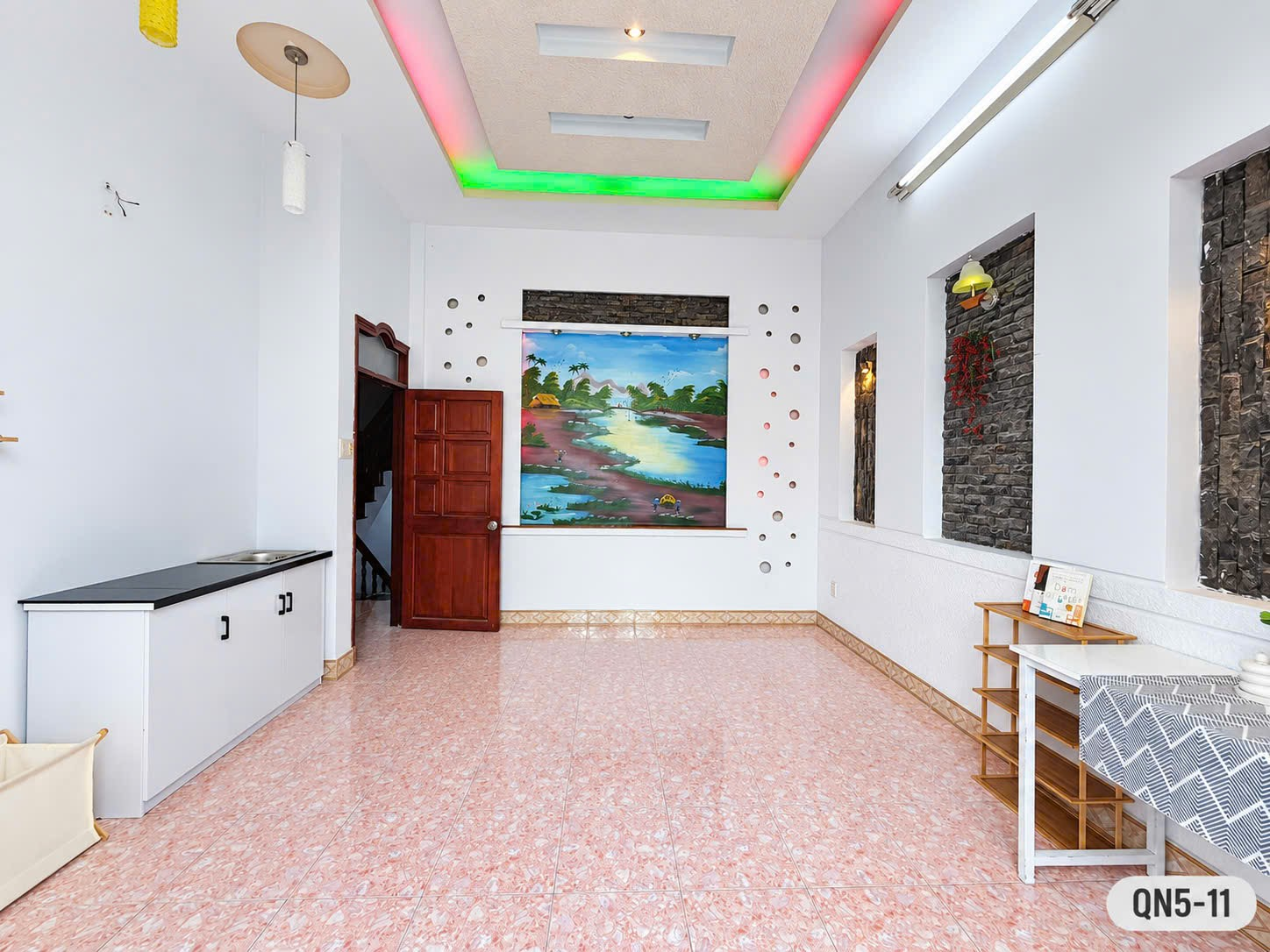 STUDIO BAN CÔNG RỘNG THOÁNG NGAY EMART PHAN HUY ÍCH