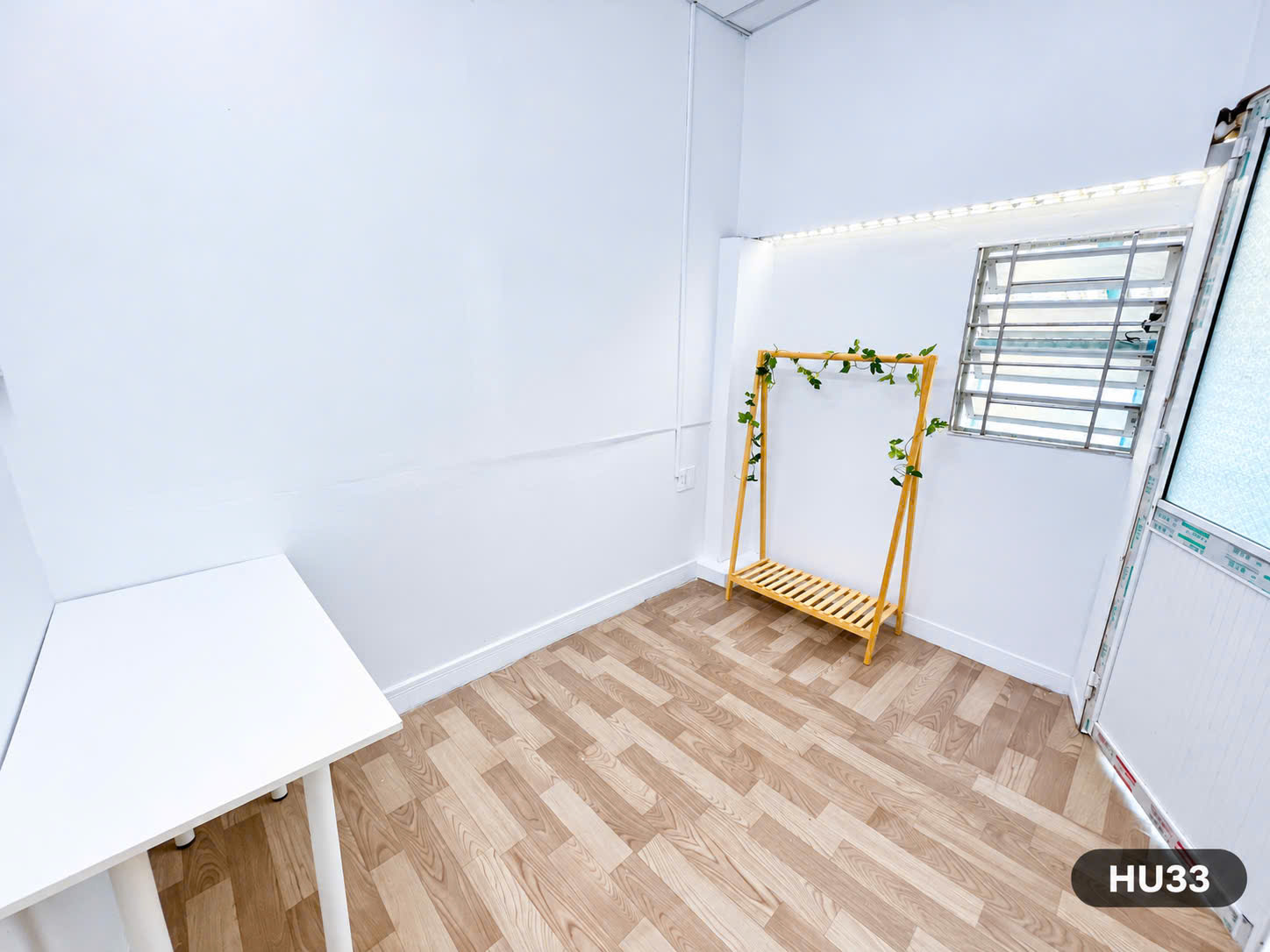 TRỐNG SẴN PHÒNG GIÁ RẺ