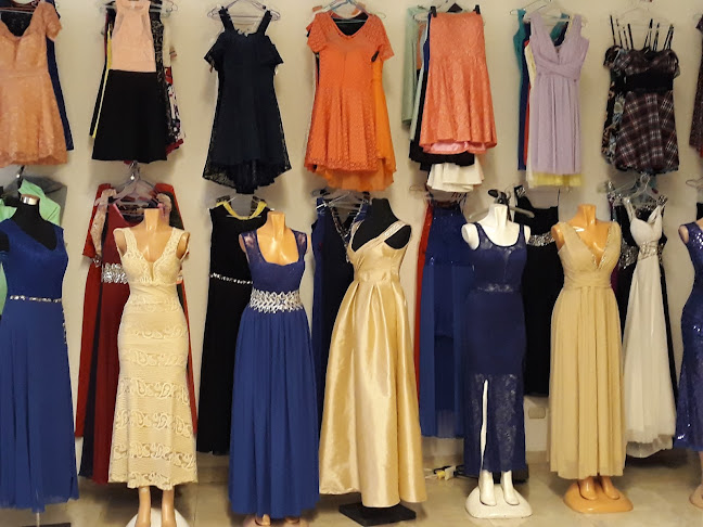 Almacen De Vestidos - Tienda de ropa