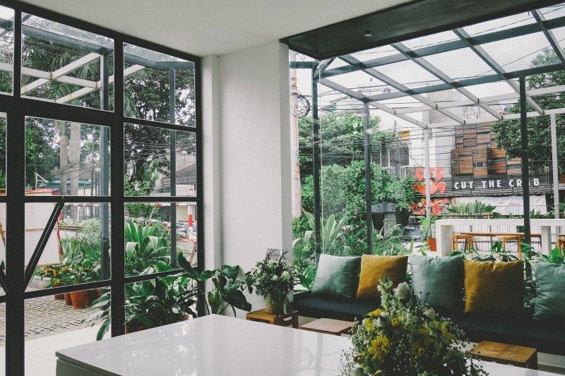 Ảnh có chứa trong nhà, cửa sổ, tòa nhà, phòng

Mô tả được tạo tự động