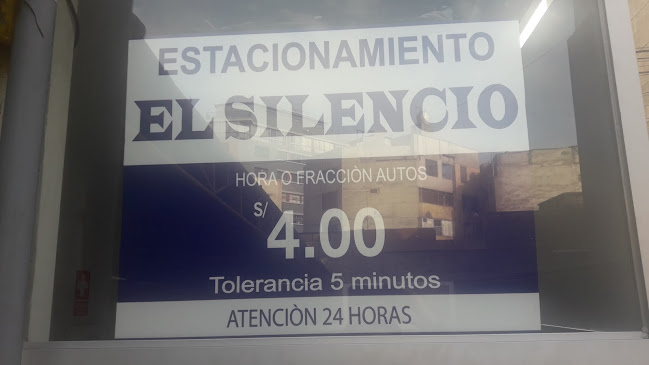 Estacionamiento El Silencio - San Isidro