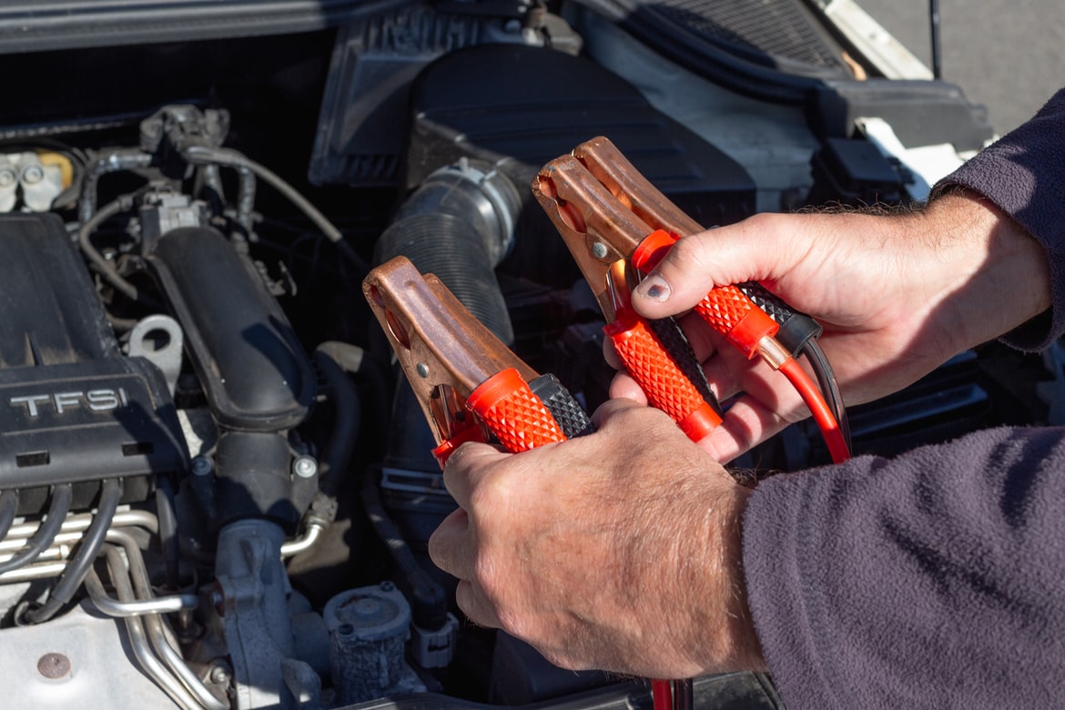 How To Prepare For Road Hazards & Travel Emergencies - High Road Automotive