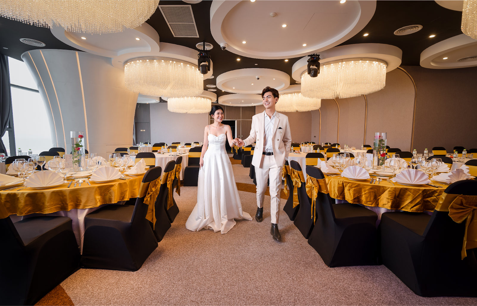 Chi phí tổ chức tiệc cưới tại khách sạn - Không gian sang trọng, đẳng cấp