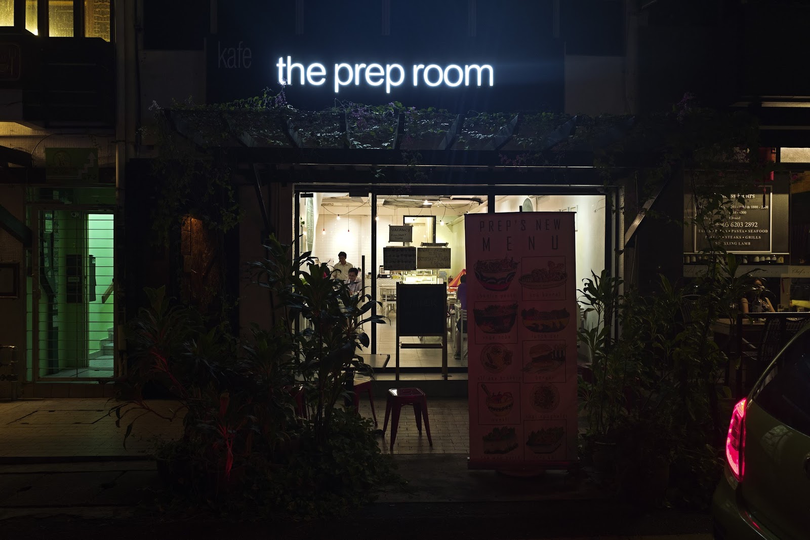 preproom-L1070098.jpg