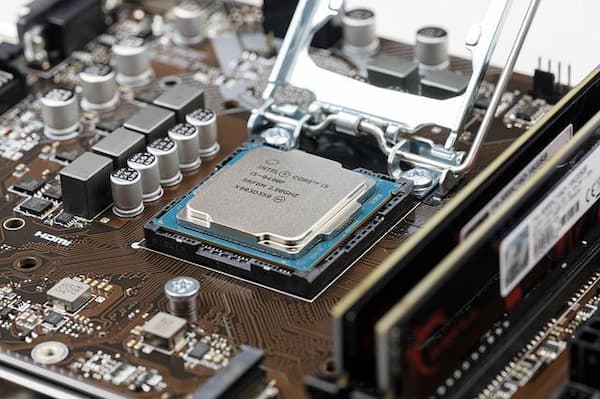 procesor-intel-socket