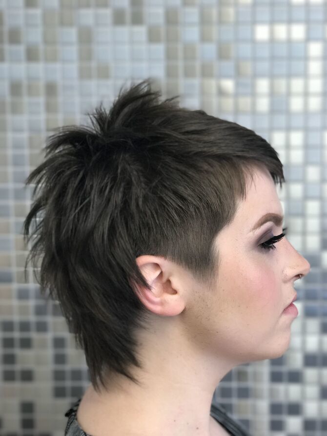 Trendy mullet haircut - are you ready for a bold change?  24
