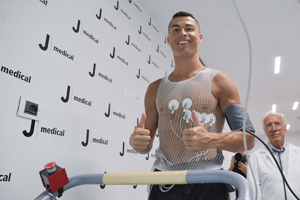 Ronaldo proves one thing that: "Strive to beat all diseases, pursue success"