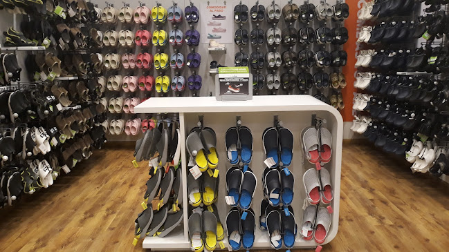 Opiniones de Crocs en Cuenca - Zapatería