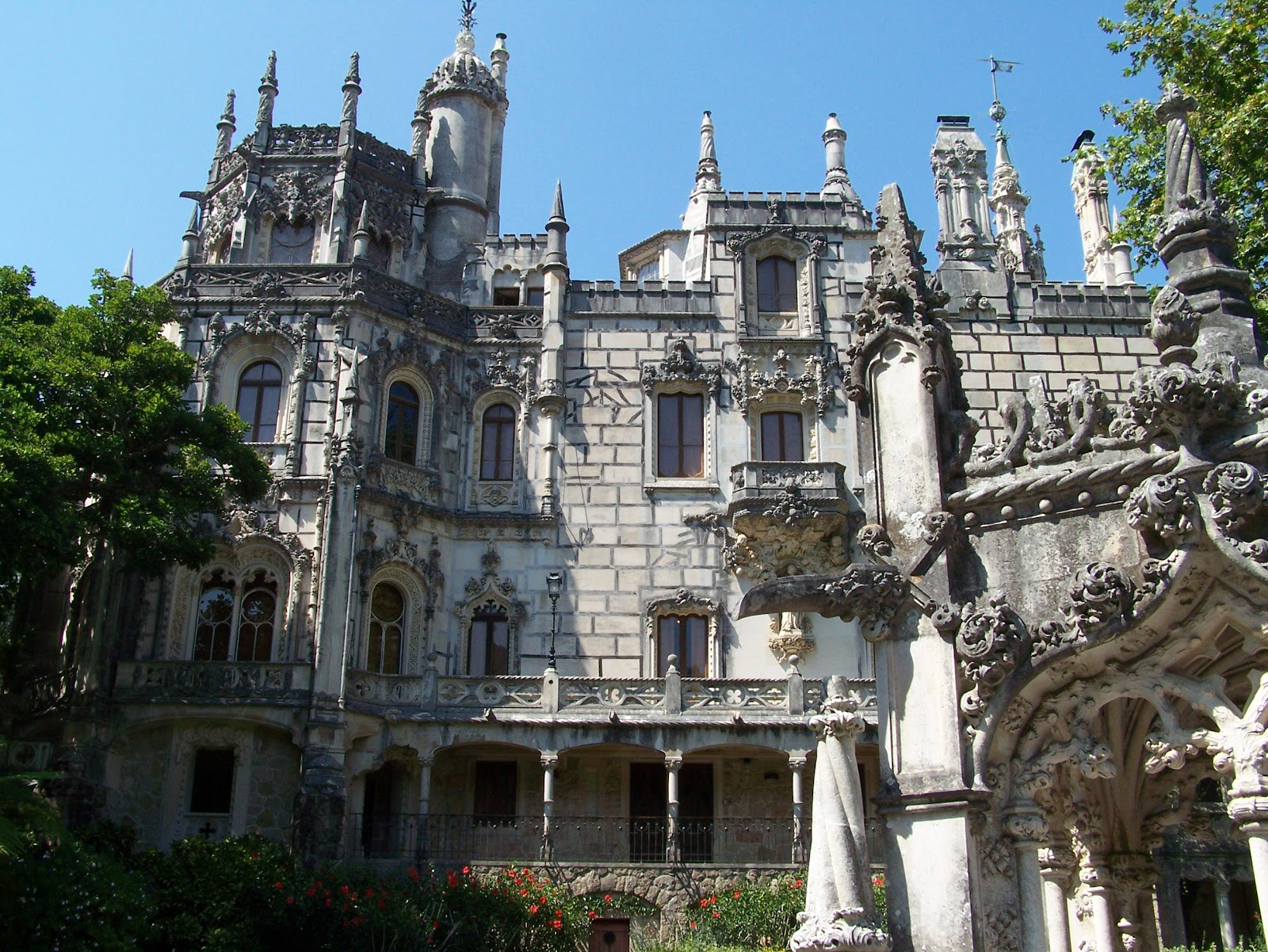 palácio e quinta da regaleira.jpg