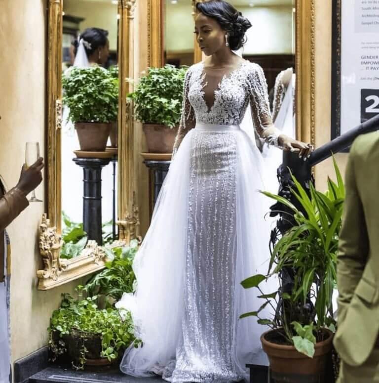 2019 Luxury Beaded Long Sleeves Mermaid African Wedding Dress