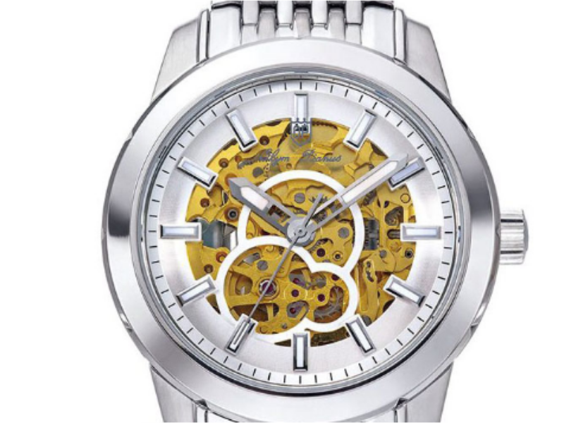 Bạn có thể mua đồng hồ Olym Pianus cơ lộ máy để quan sát được cách chúng hoạt động