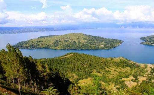 Hasil gambar untuk Pulau Samosir
