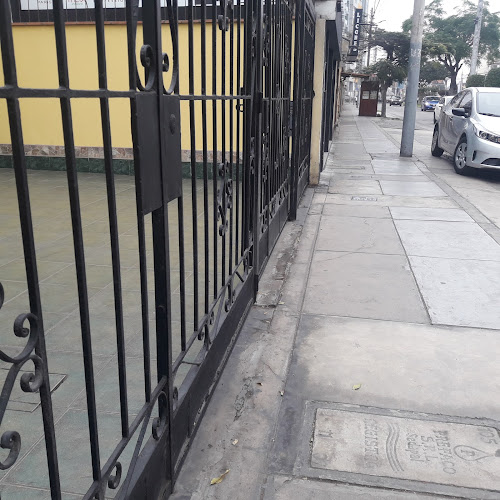 Opiniones de Oftalmos Asociados en San Miguel - Oftalmólogo