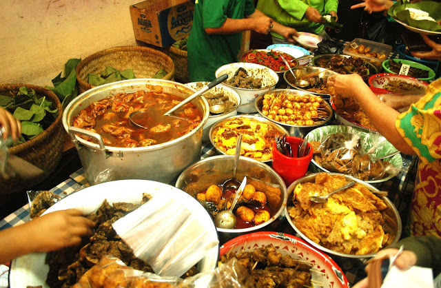kuliner lezat di Cirebon yang bikin gagal diet