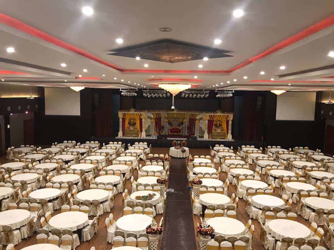 Midlands' terrific event space room for corporate training, weddings, and birthday parties. Event space Shah Alam - Ask Venue