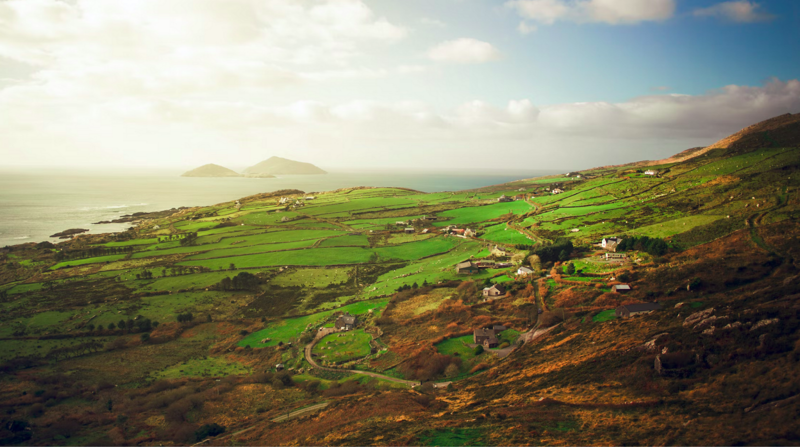 Photo of rolling hills in Ireland