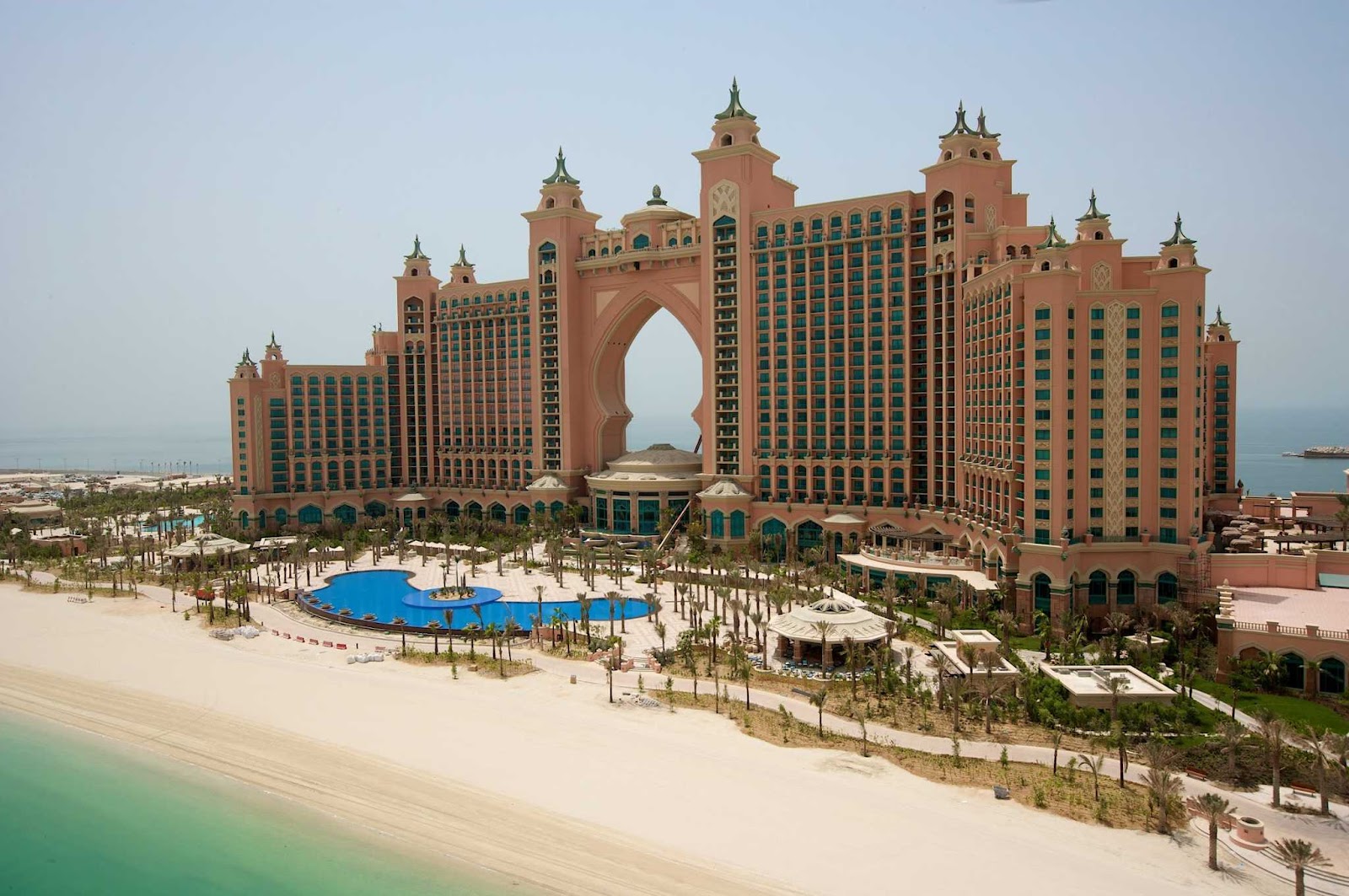 Atlantis The Palm travel Luxurious Destinations For The Elite Traveler