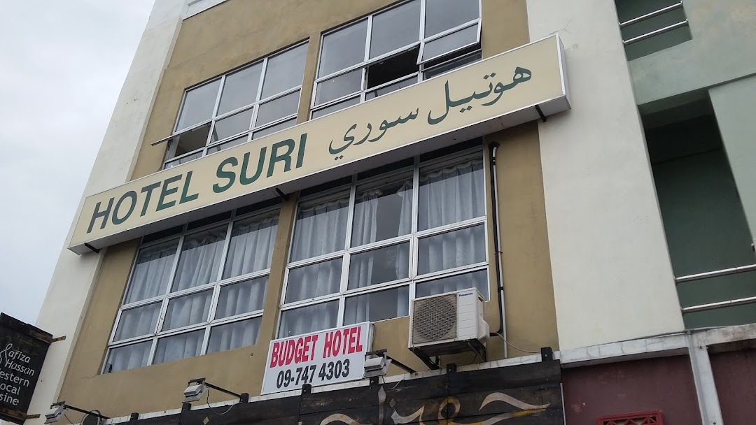 Hotel Suri