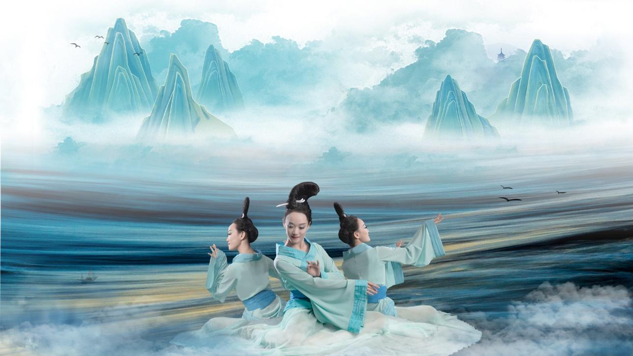 A group of people in a body of water with icebergs in the background

Description automatically generated with medium confidence
