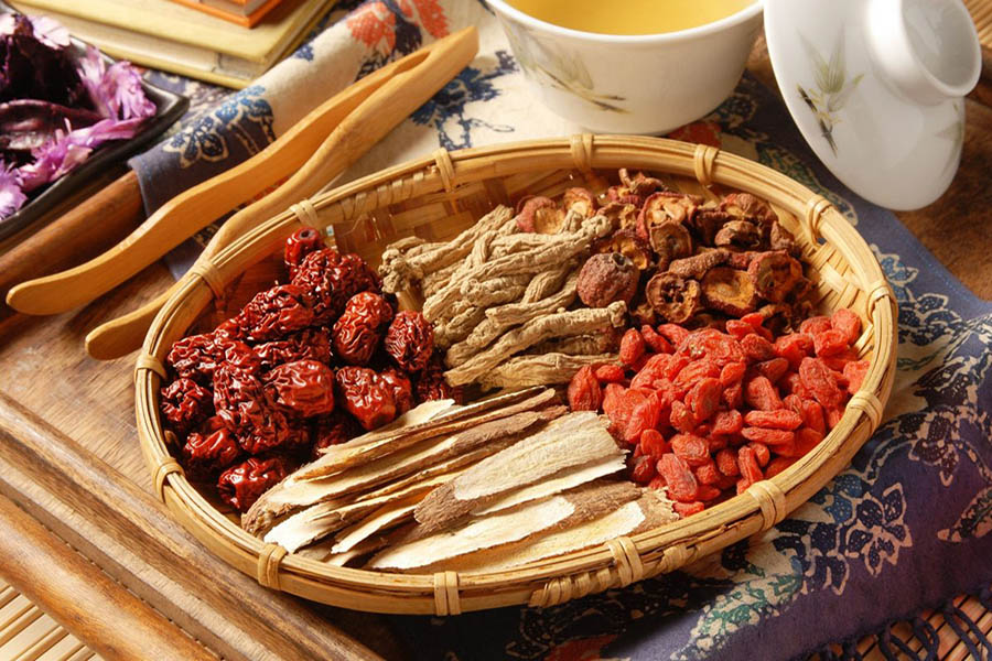 Thuốc Bắc là những thảo dược quý được sử dụng trong Đông y mà khỏi nguồn của chúng là từ Trung Hoa.