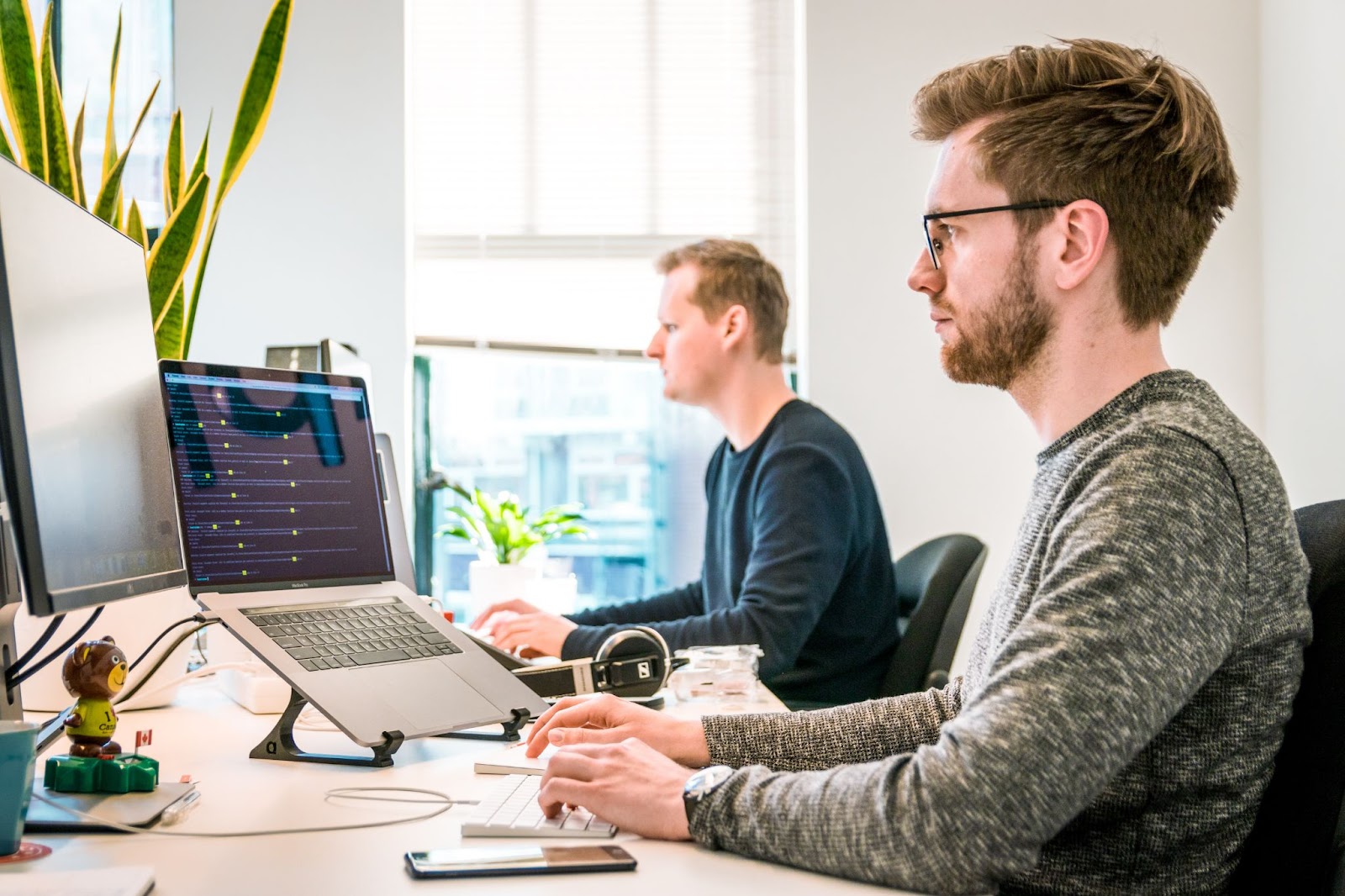 How Does a Project Management Software Work Softlist.io