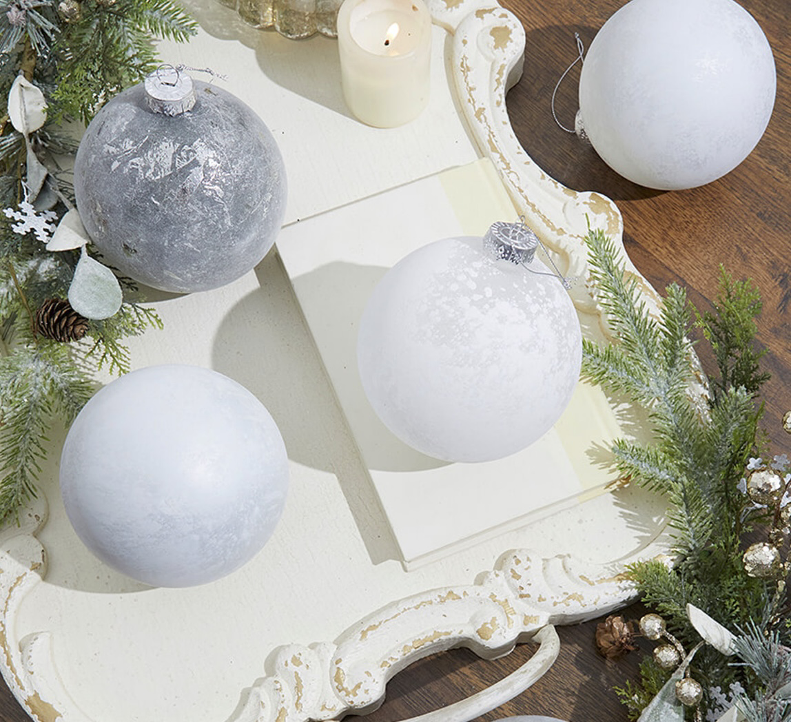 White Christmas Ball Ornaments 
