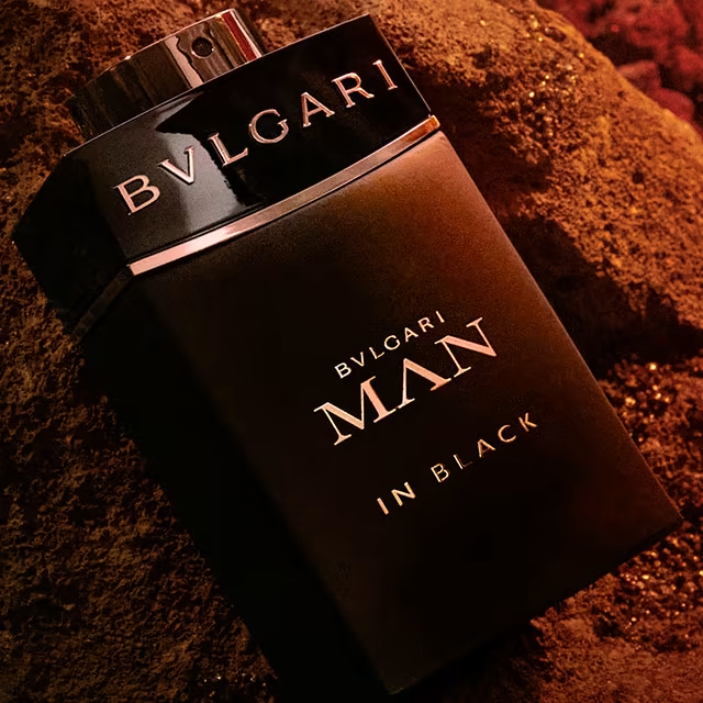 Dầu thơm Bvlgari nam Men In Black dành cho người đàn ông trưởng thành, trầm tĩnh, ấm áp