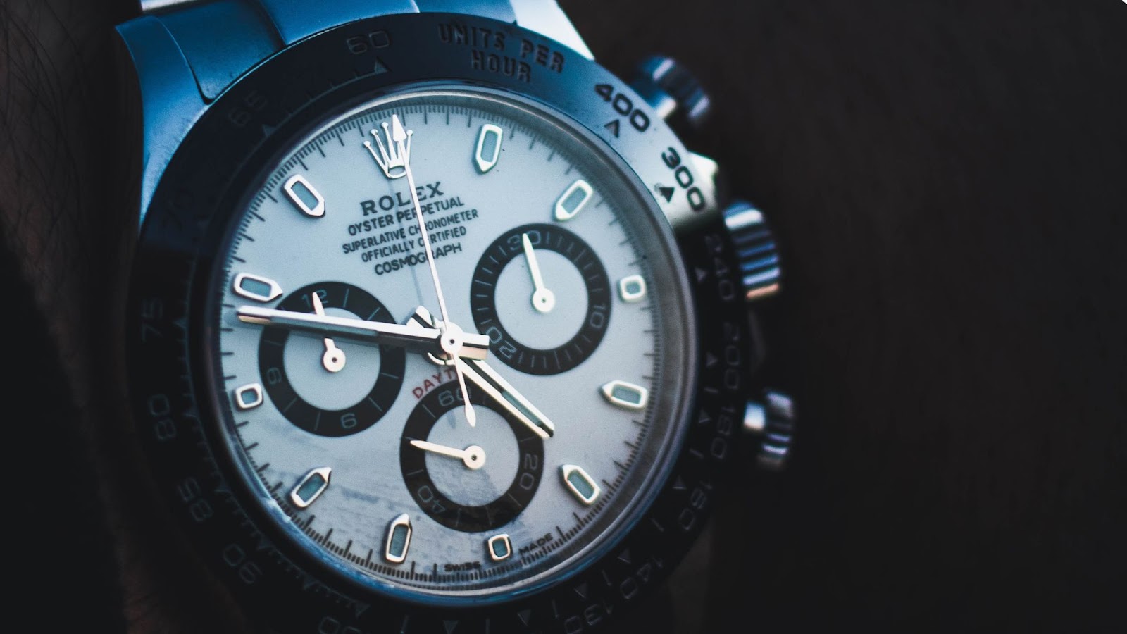 How to Properly Clean a Rolex Watch