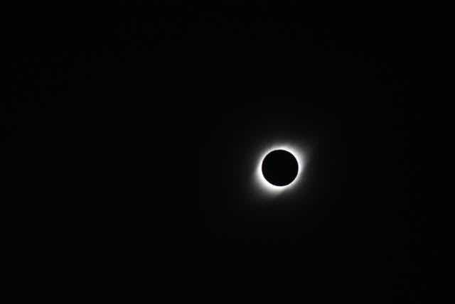 Totality as seen from La Higuera, Chile with 200mm lens during the 2019 eclipse (Source: Palmia Observatory)