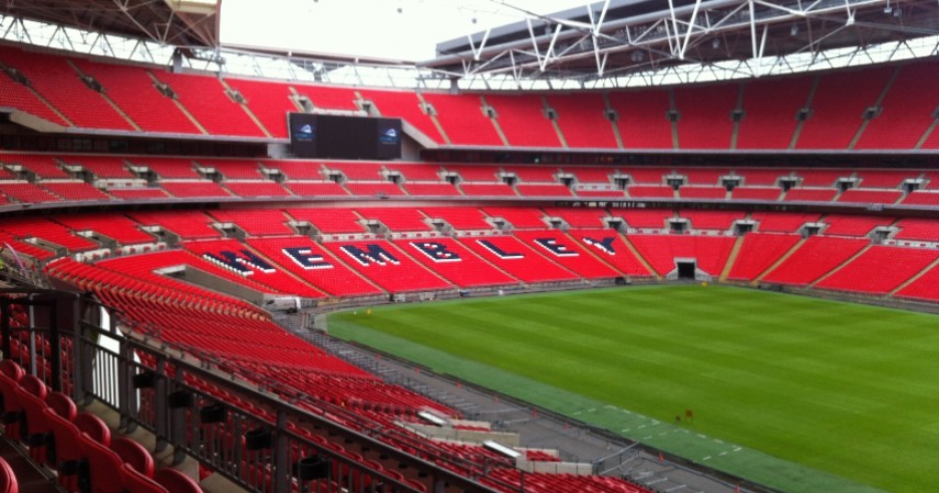 Wembley Stadium Inggris - 9 Stadion Sepak Bola Terbesar di Dunia