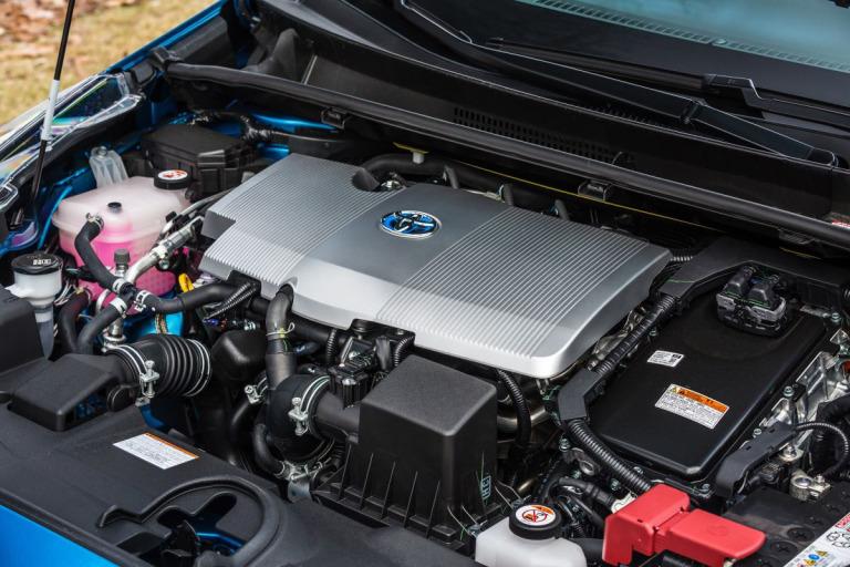 2021 Toyota Prius XLE AWD-e engine