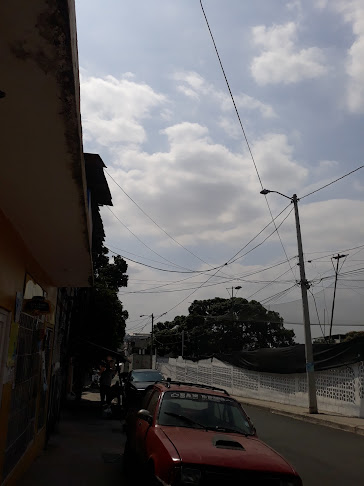 Cancha de Sintética El Tanque Hurtado - Guayaquil