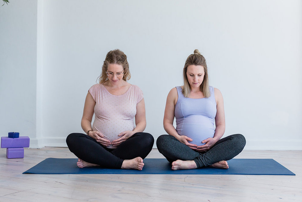 Kinh nghiệm chọn mua thảm tập Yoga cao cấp cho người mới bắt đầu