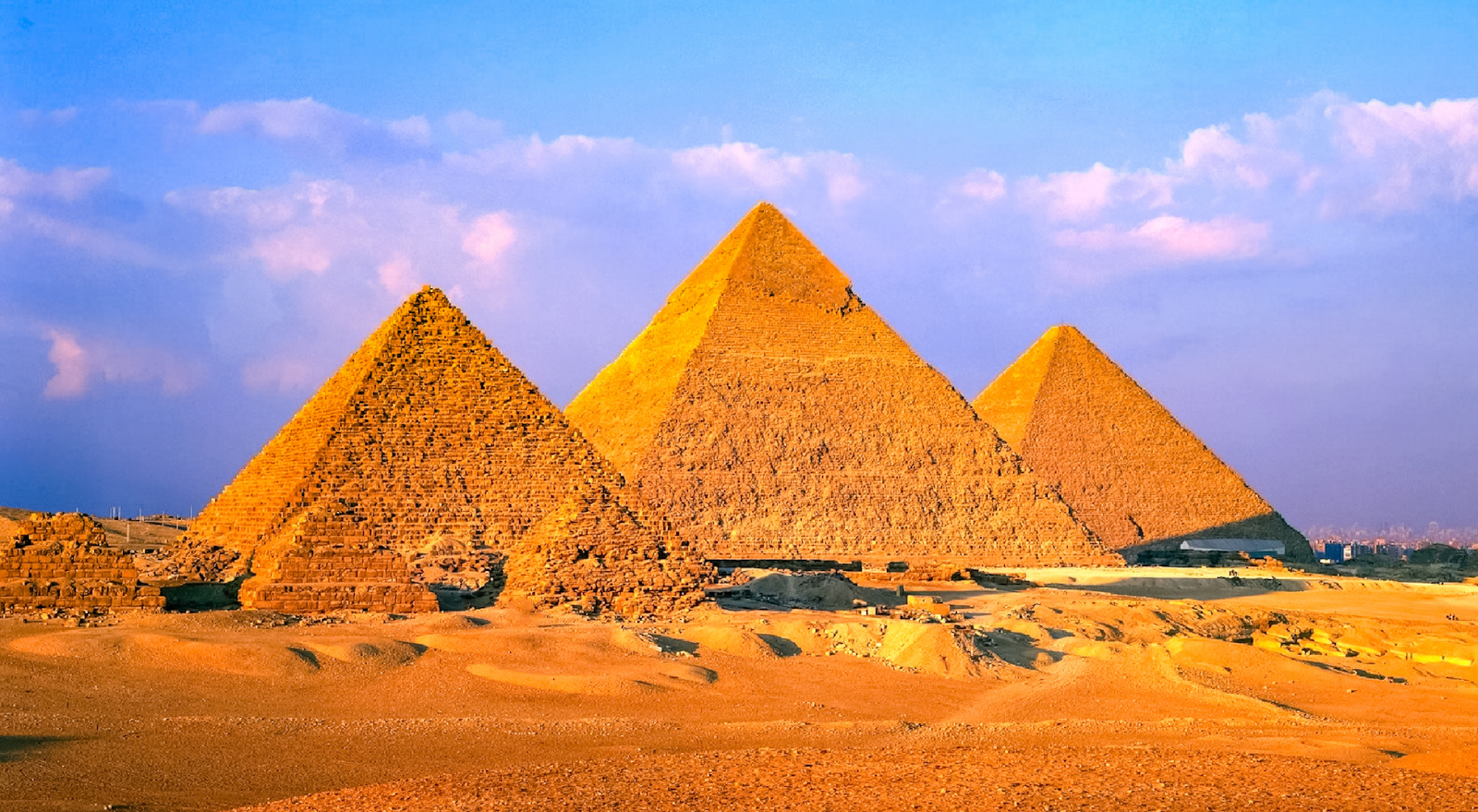 A to Z Bucket List - shot of the three Pyramids of Giza