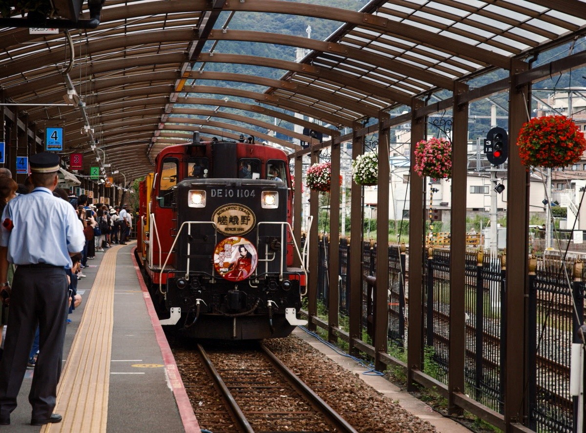 Sagano Romantic Train เส้นทางรถไฟที่กลับมามีชีวิตอีกครั้ง และโด่งดังไปทั่วโลก 03