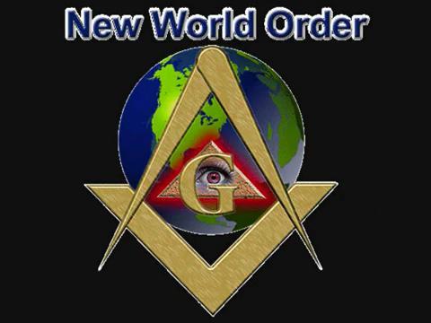 http://linhhon.org/wp-content/uploads/2013/02/Freemasonry-_-Illuminati.jpg