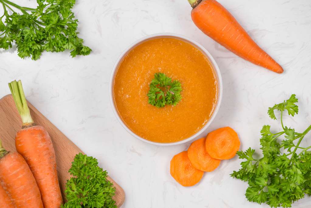 Cà rốt chứa nhiều vitamin A tốt cho bé