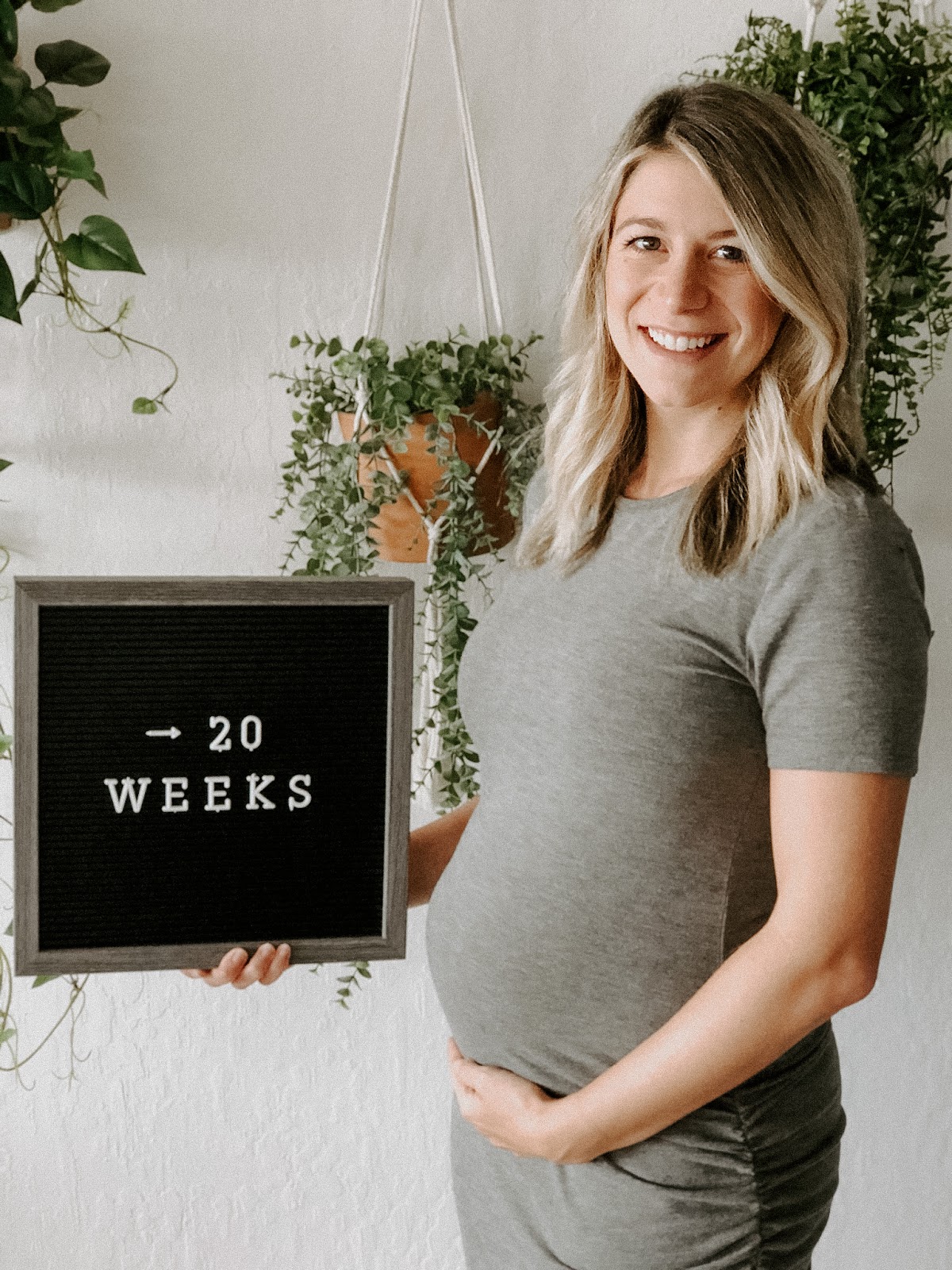 Hello Pregnancy: Second trimester is full of fun “firsts” as your body changes