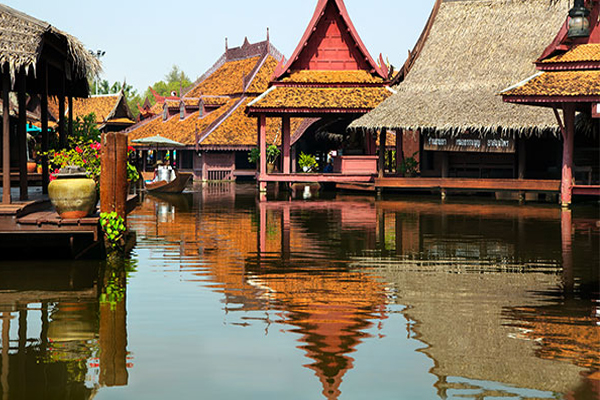 Top 10 địa điểm du lịch tại Bangkok Thái Lan