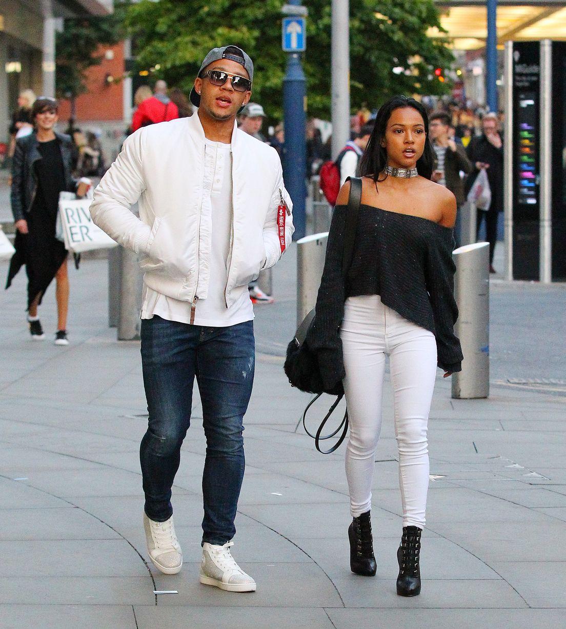 Chloe Bailey & Memphis Depay Dating Rumours Fly After Soccer Star