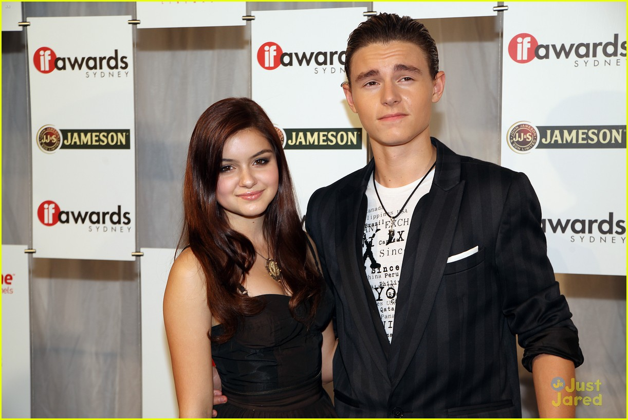 Callan McAuliffe Family and Relationships