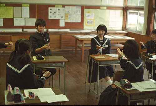 Japanese middle school students - (photo by Arria Belli)