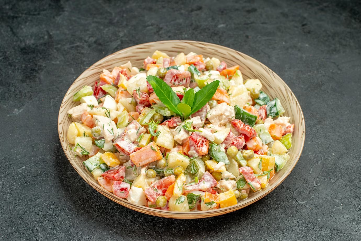 Salată de boeuf cu hamsie afumată