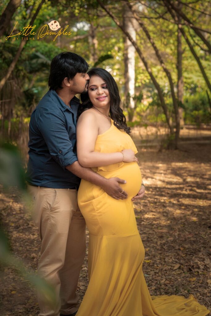 Looking for a Maternity Photographers In Bangalore for a Pregnancy Photo Shoot in Bangalore ? Find Best Maternity Photoshoot Bangalore at the Little Dimples By Tisha 