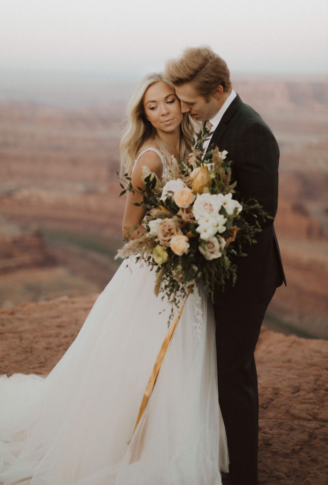 couple having a Moab elopement